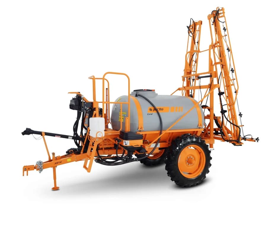 Trailed sprayer Jacto Coral AM14 — Jacto