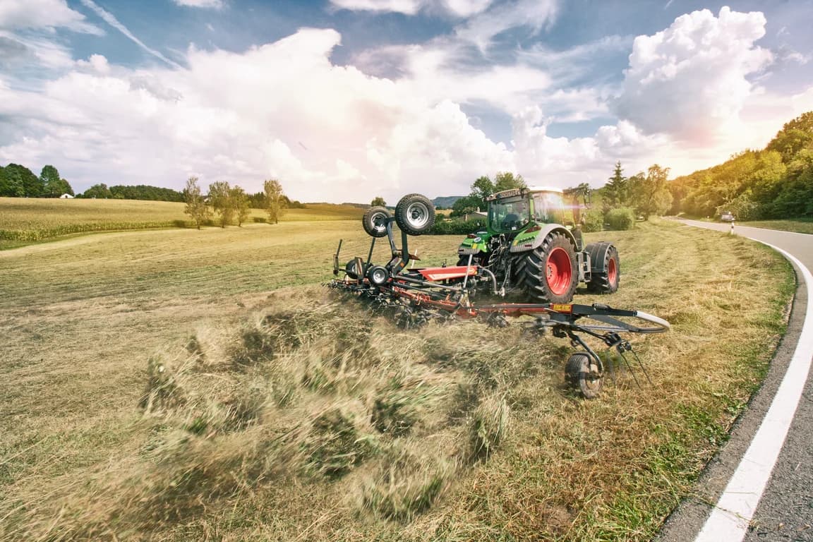 Tedder Vicon FANEX 1124C — Vicon