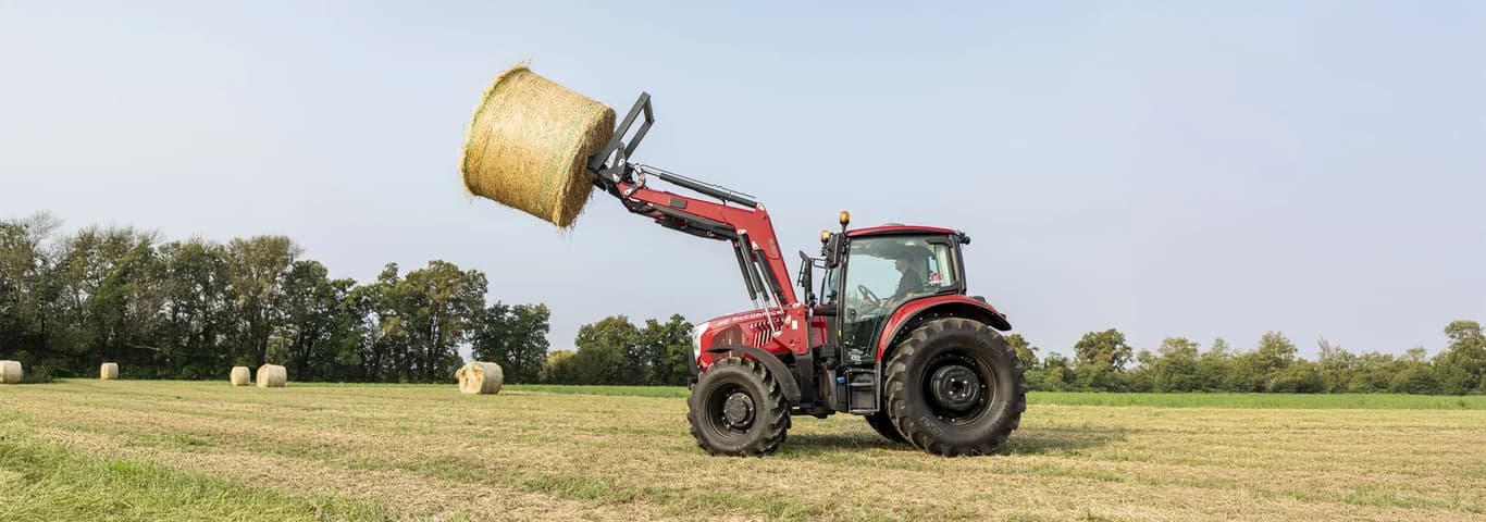 Front loader McCormick M10cm — McCormick