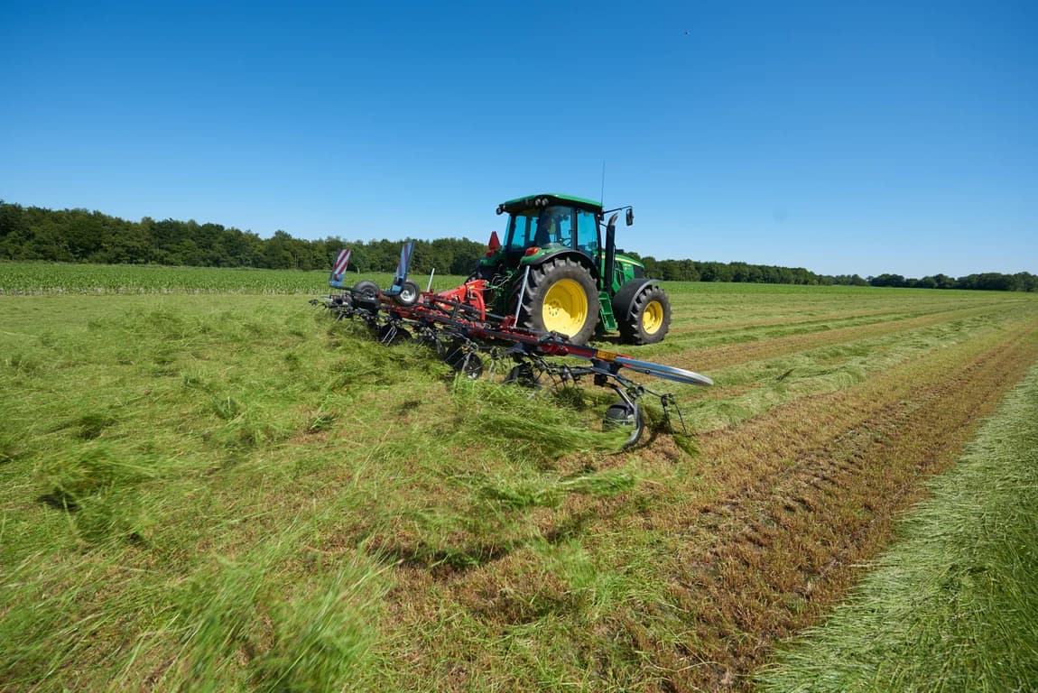 Tedder Vicon FANEX 904 — Vicon