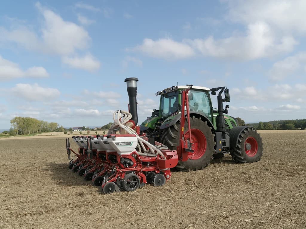 Precision planter Kverneland Optima F (SX) — Kverneland