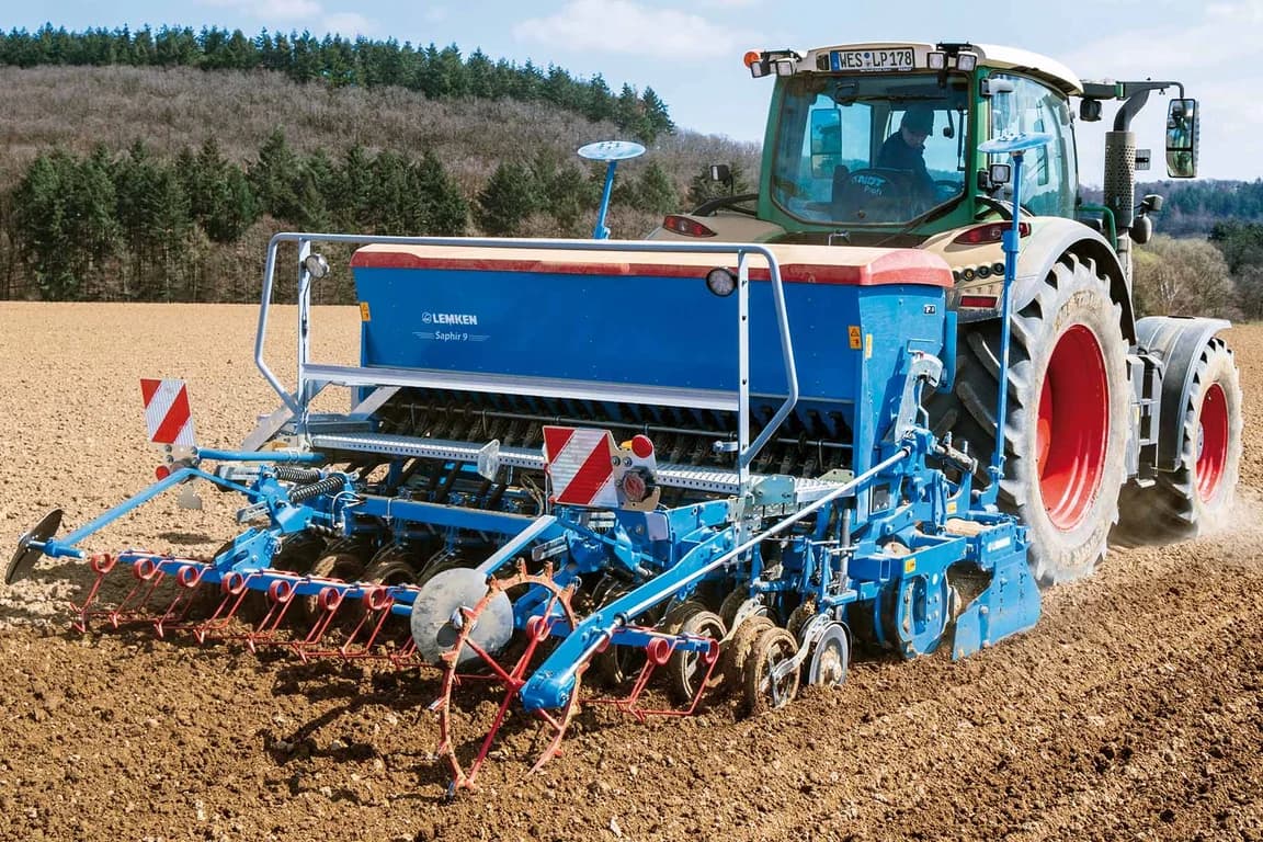 Grain drill LEMKEN Saphir 9/300 — LEMKEN