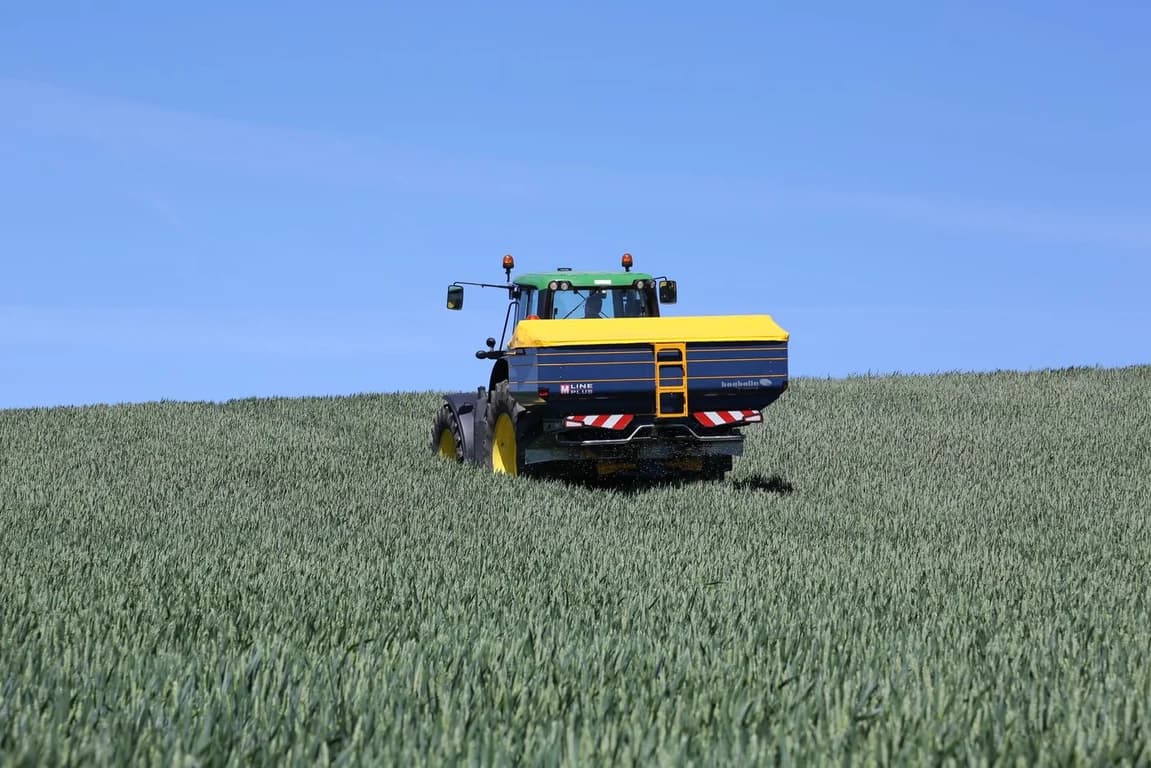 Fertilizer spreader Bogballe M35 plus — Bogballe