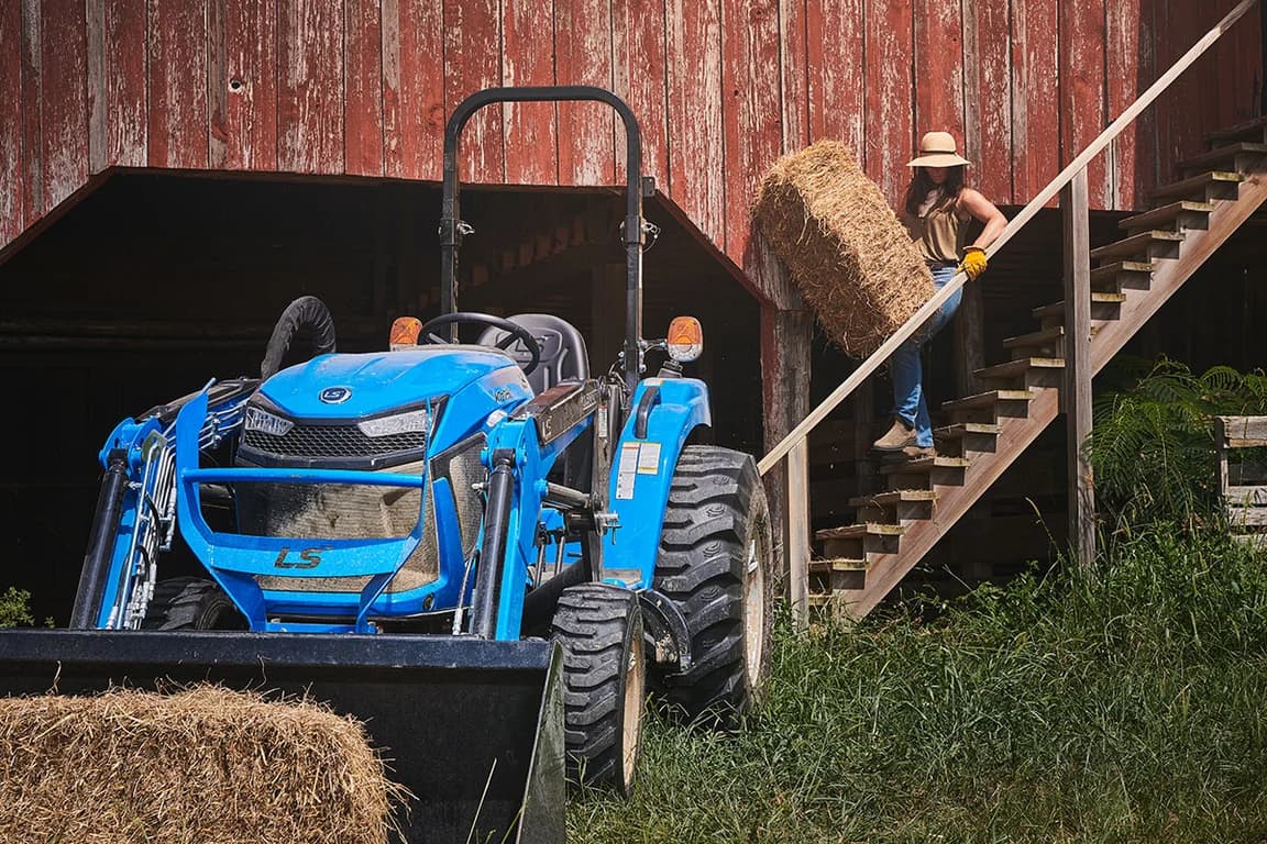 Compact tractor LS Tractor MT226E — LS Tractor