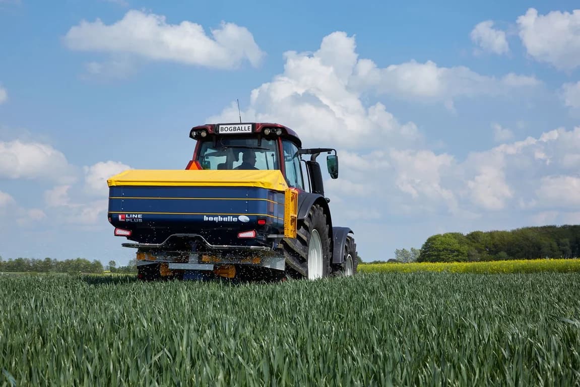 Fertilizer spreader Bogballe L20W plus — Bogballe