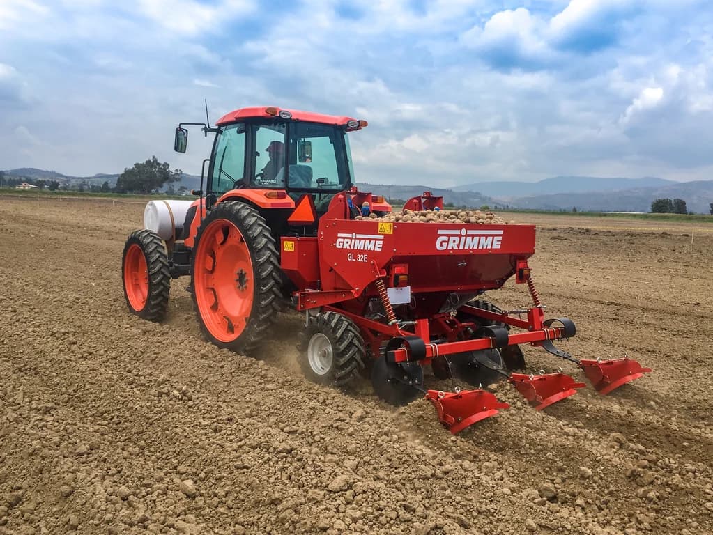 Potato planter GRIMME GL 32 E — GRIMME
