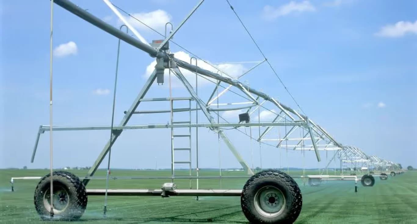 Center pivot Reinke Alumigator — Reinke