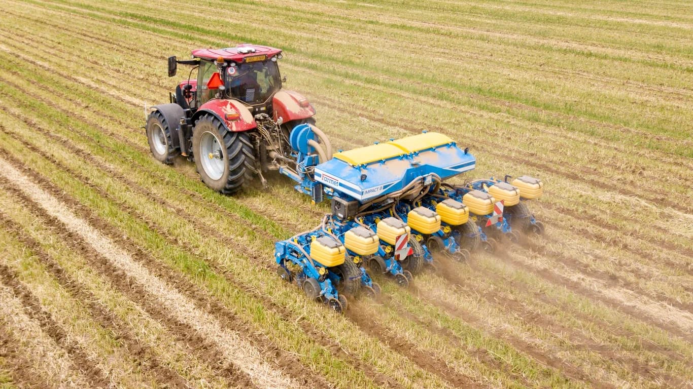 Precision planter Farmet Impact 8 PS — Farmet