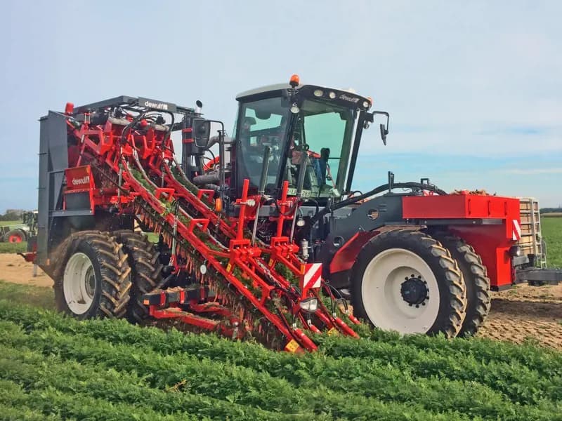 Beet harvester Dewulf ZKIIS — Dewulf
