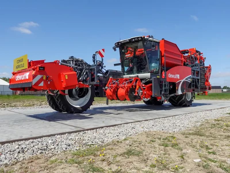 Potato harvester Dewulf RCA3060 — Dewulf