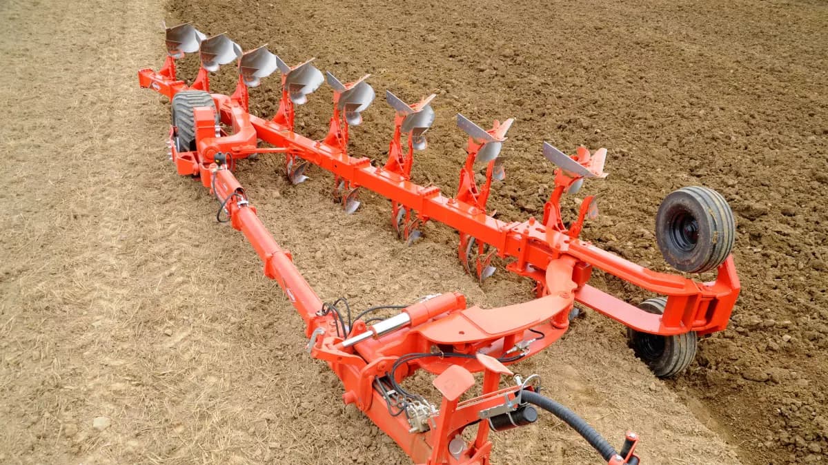 Plow KUHN VARI-LEADER — KUHN