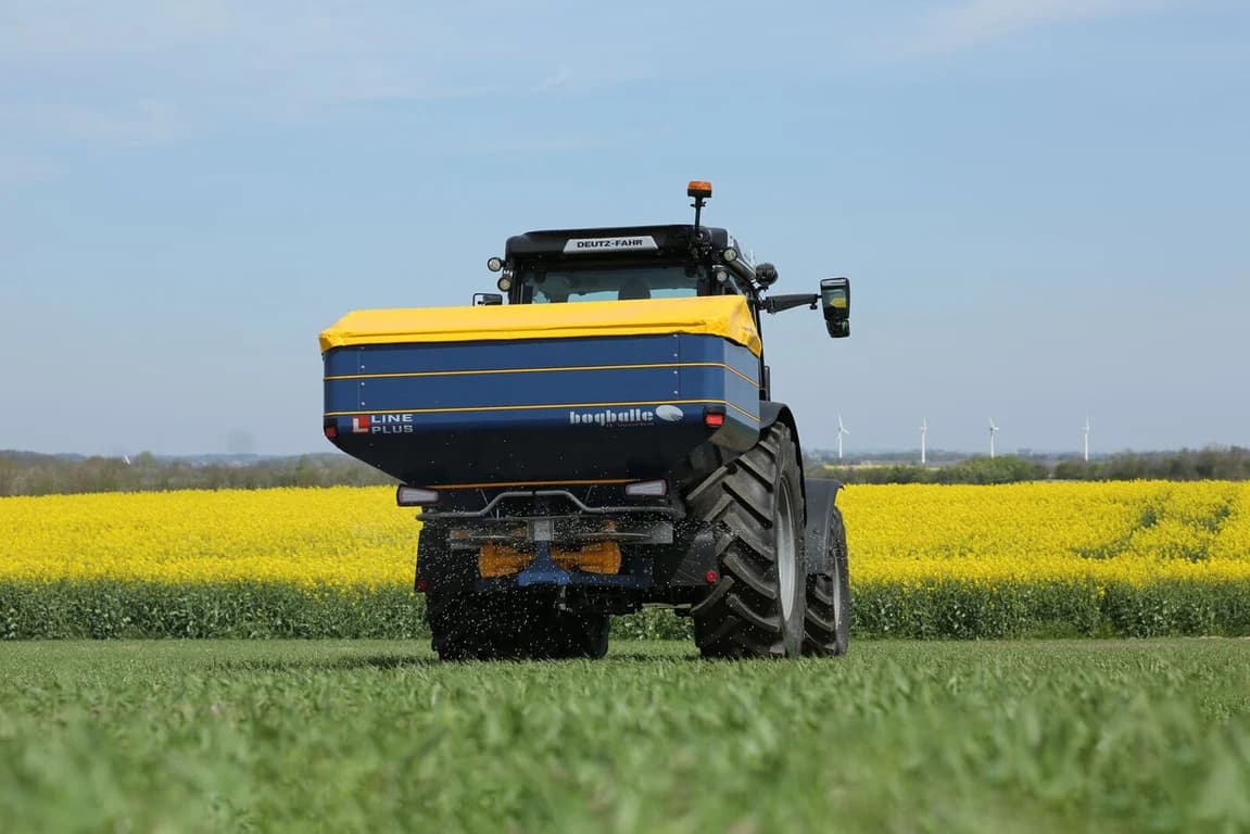 Fertilizer spreader Bogballe L15W plus — Bogballe