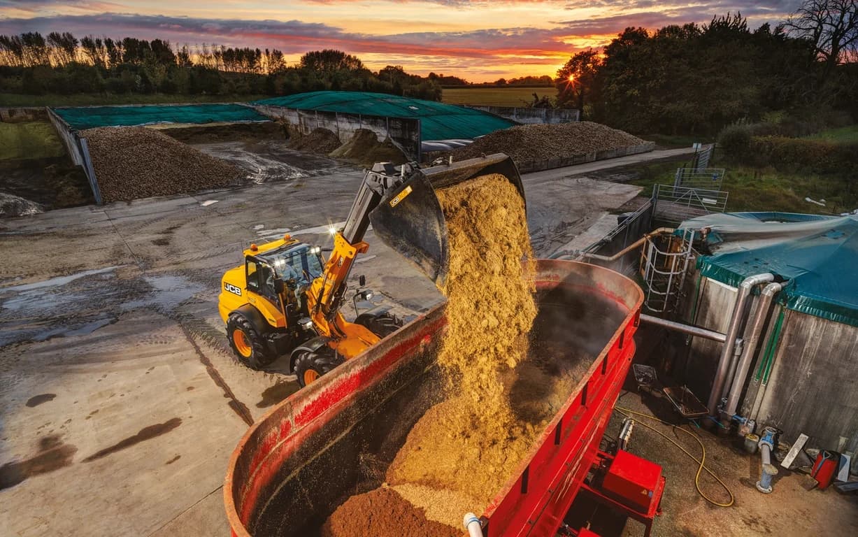 Telehandler JCB TM420 Agri — JCB