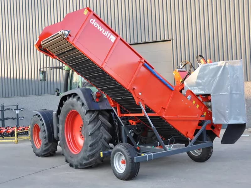 Beet harvester Dewulf P3B Farmer — Dewulf