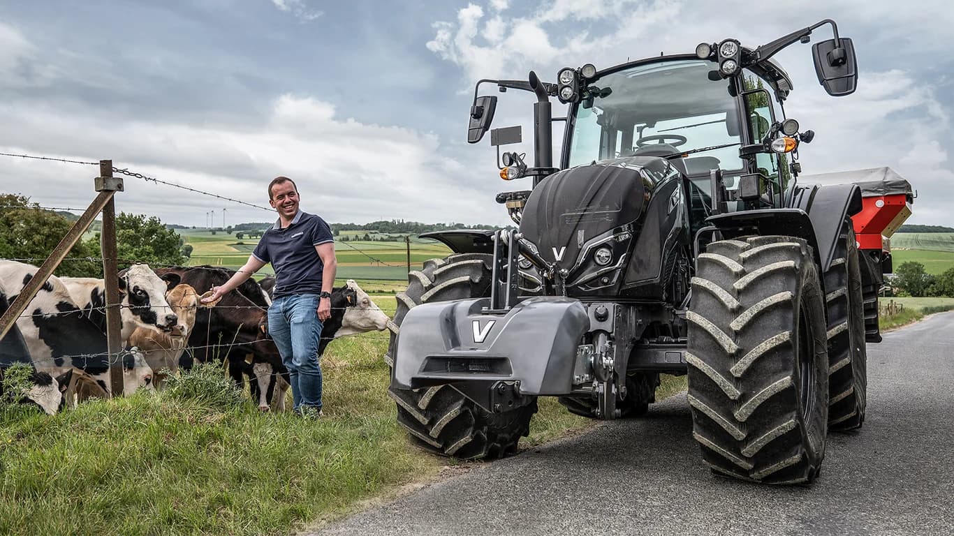Utility tractor Valtra A105 — Valtra