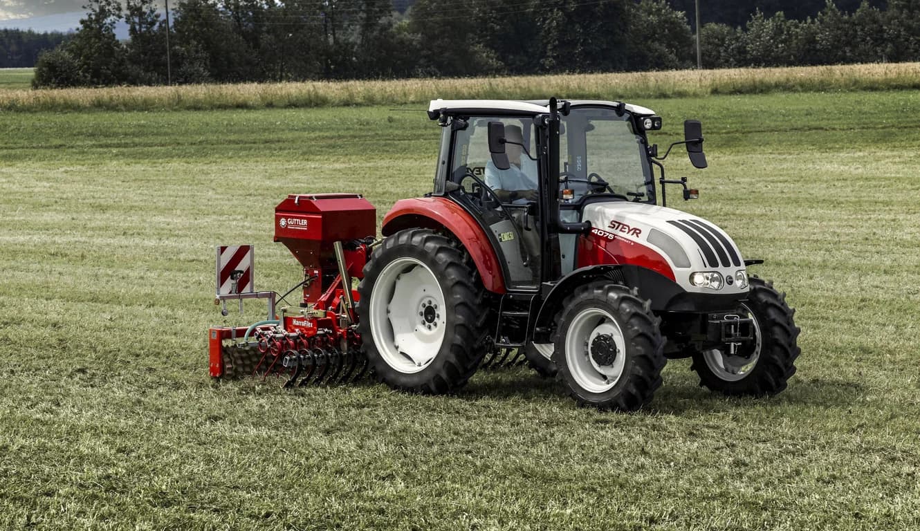 Utility tractor Steyr 4055 KOMPAKT S — Steyr