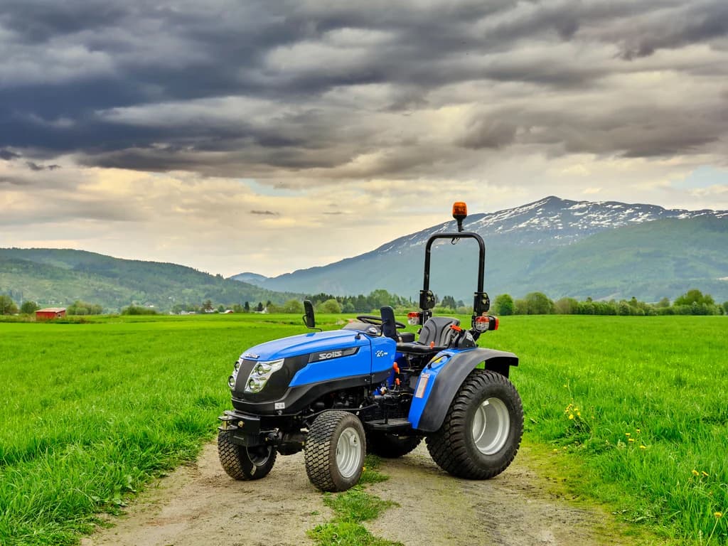 Compact tractor Solis S 20 — Solis
