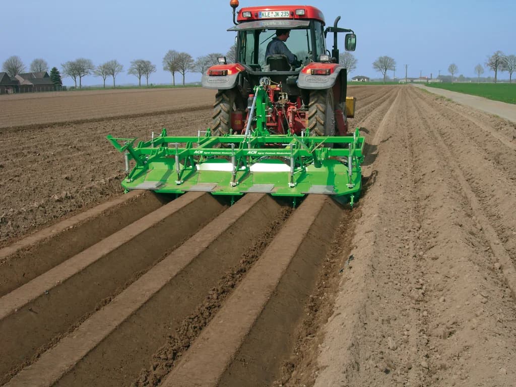 Potato ridger AVR Combi machine Speedridger — AVR