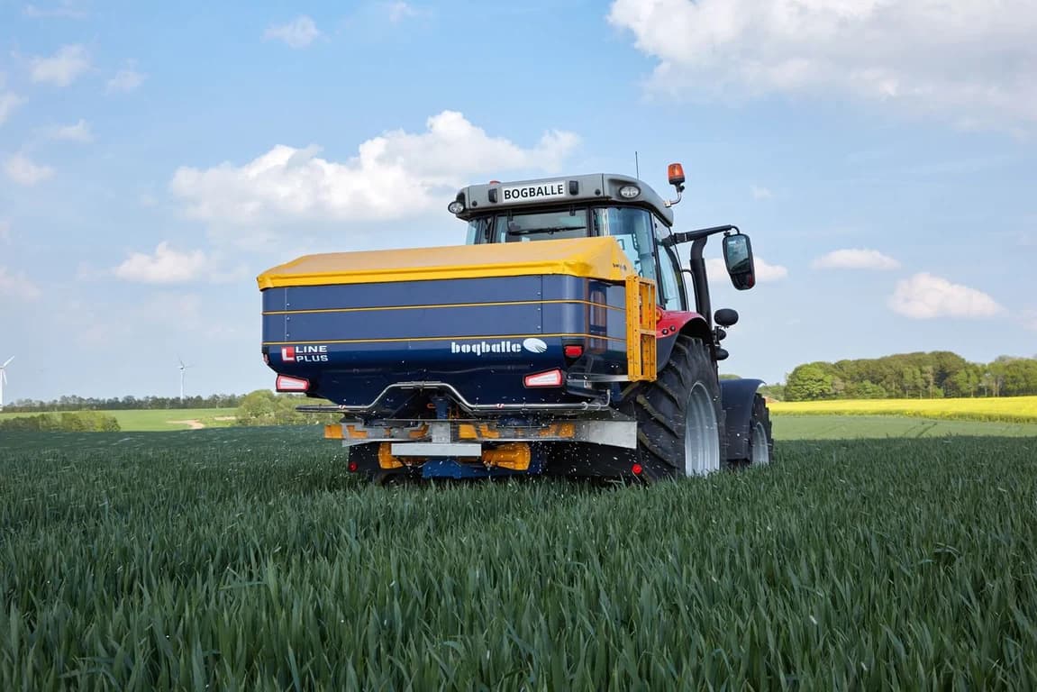 Fertilizer spreader Bogballe L20 plus — Bogballe