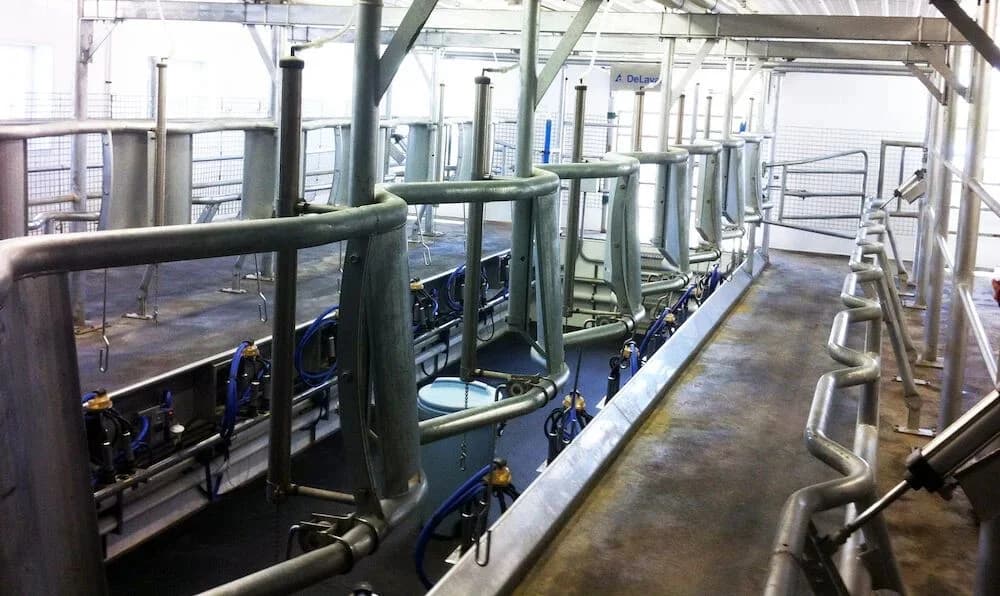 Parlor equipment DeLaval HB30 — DeLaval