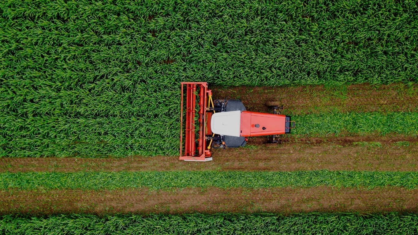 Self-propelled windrower Rostselmash КСУ 1 — Rostselmash
