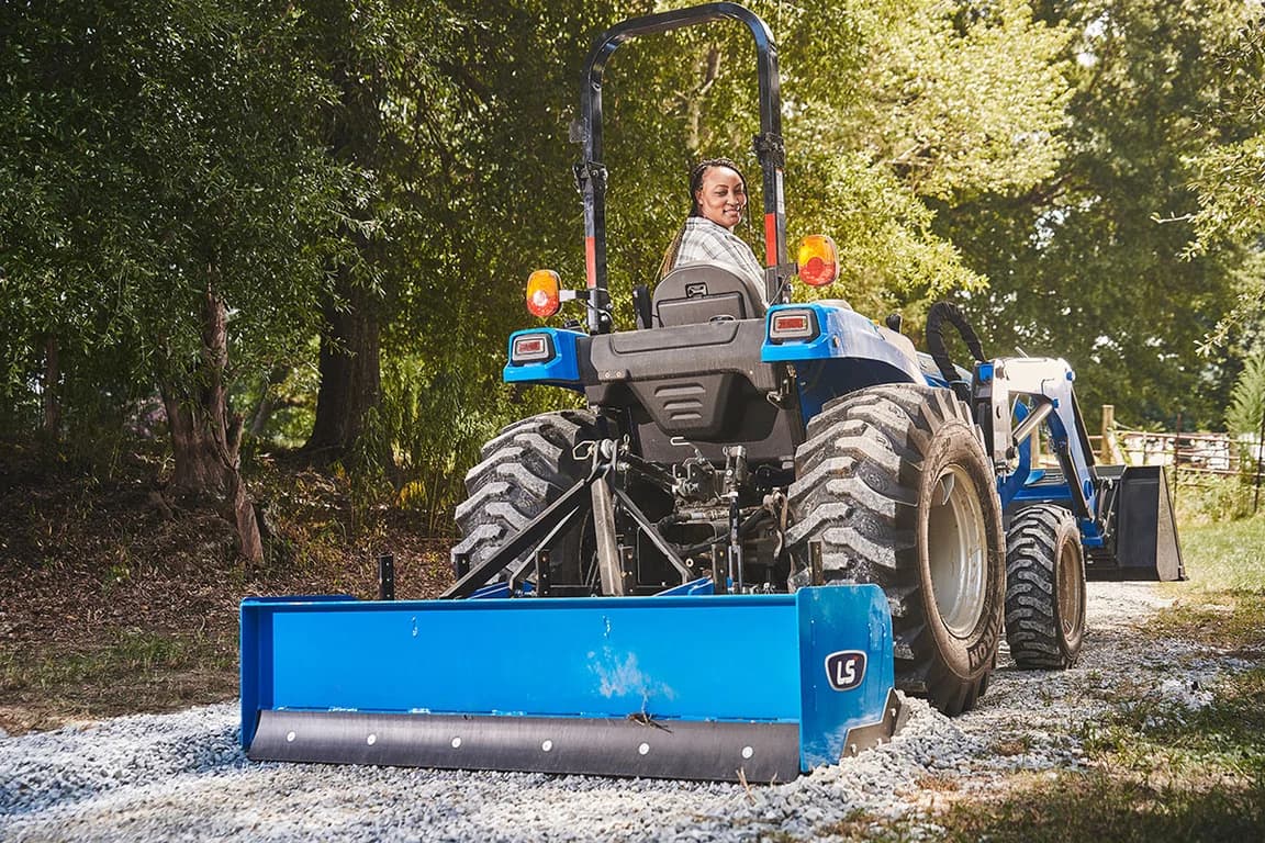 Compact tractor LS Tractor MT232HE — LS Tractor