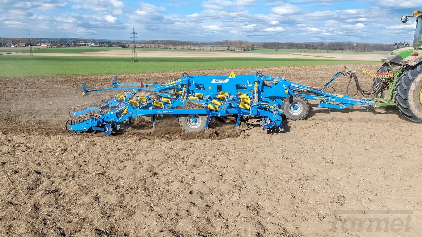 Cultivator Farmet Fantom PRO — Farmet