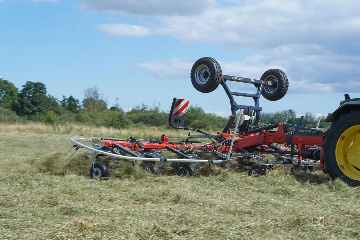 Tedder Vicon FANEX 904C — Vicon