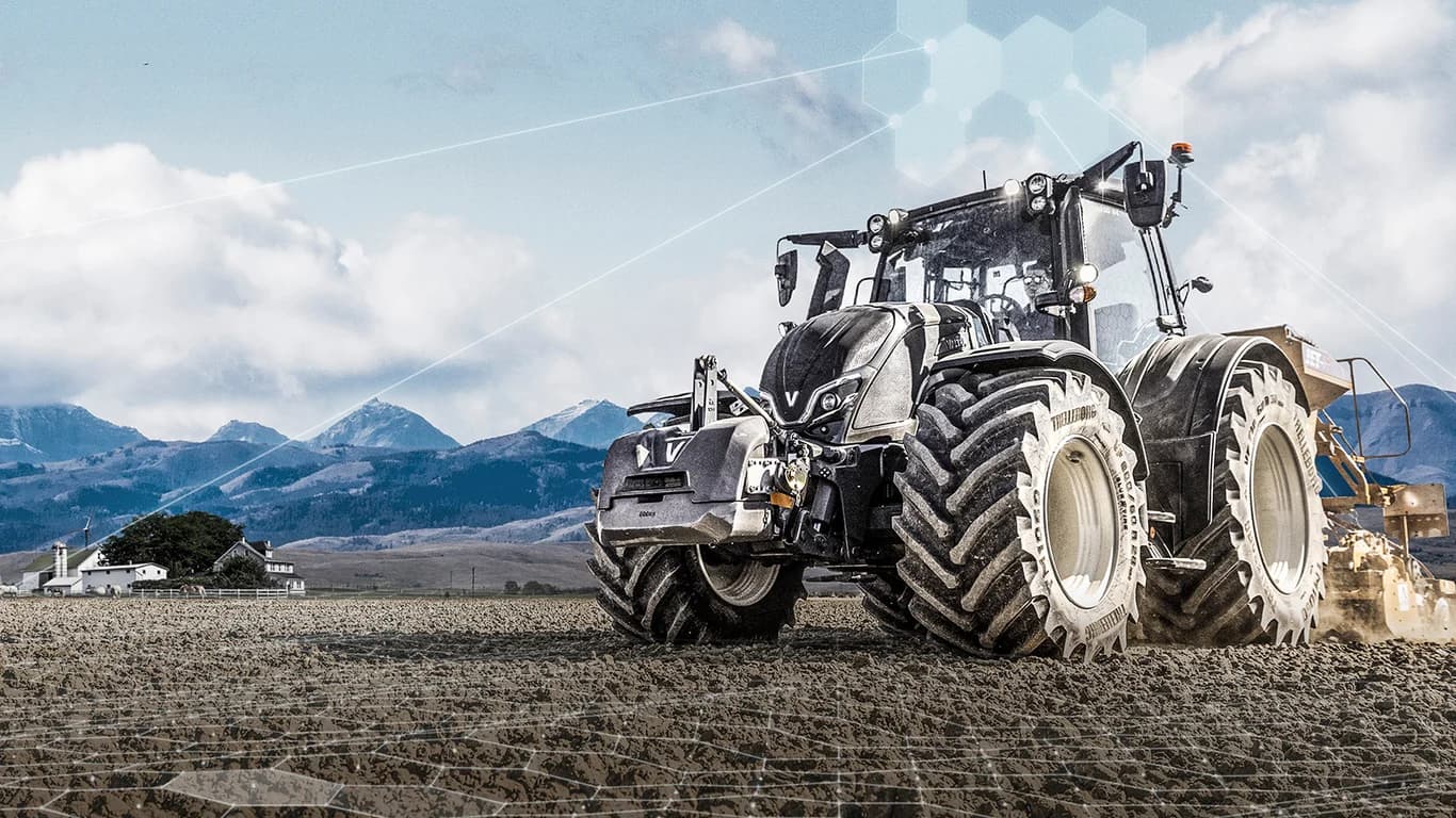 Utility tractor Valtra N135 — Valtra