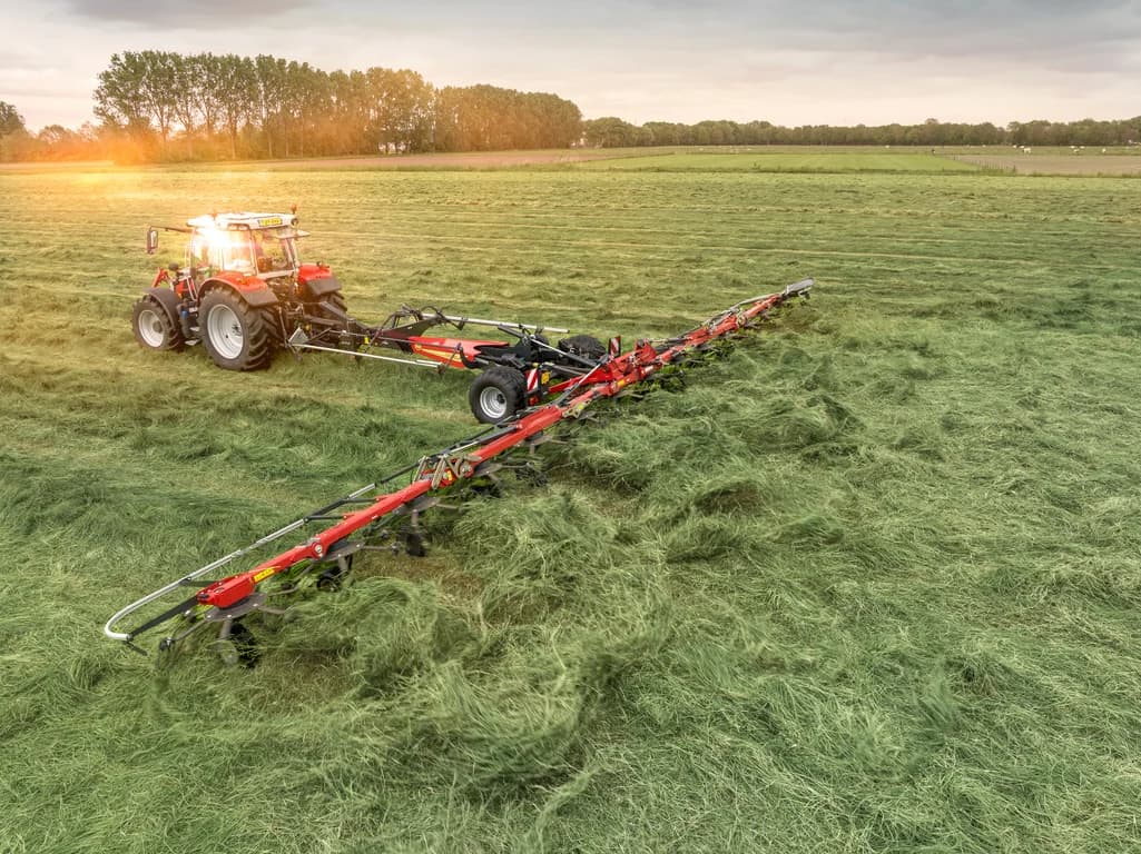 Tedder Vicon FANEX 1564C — Vicon