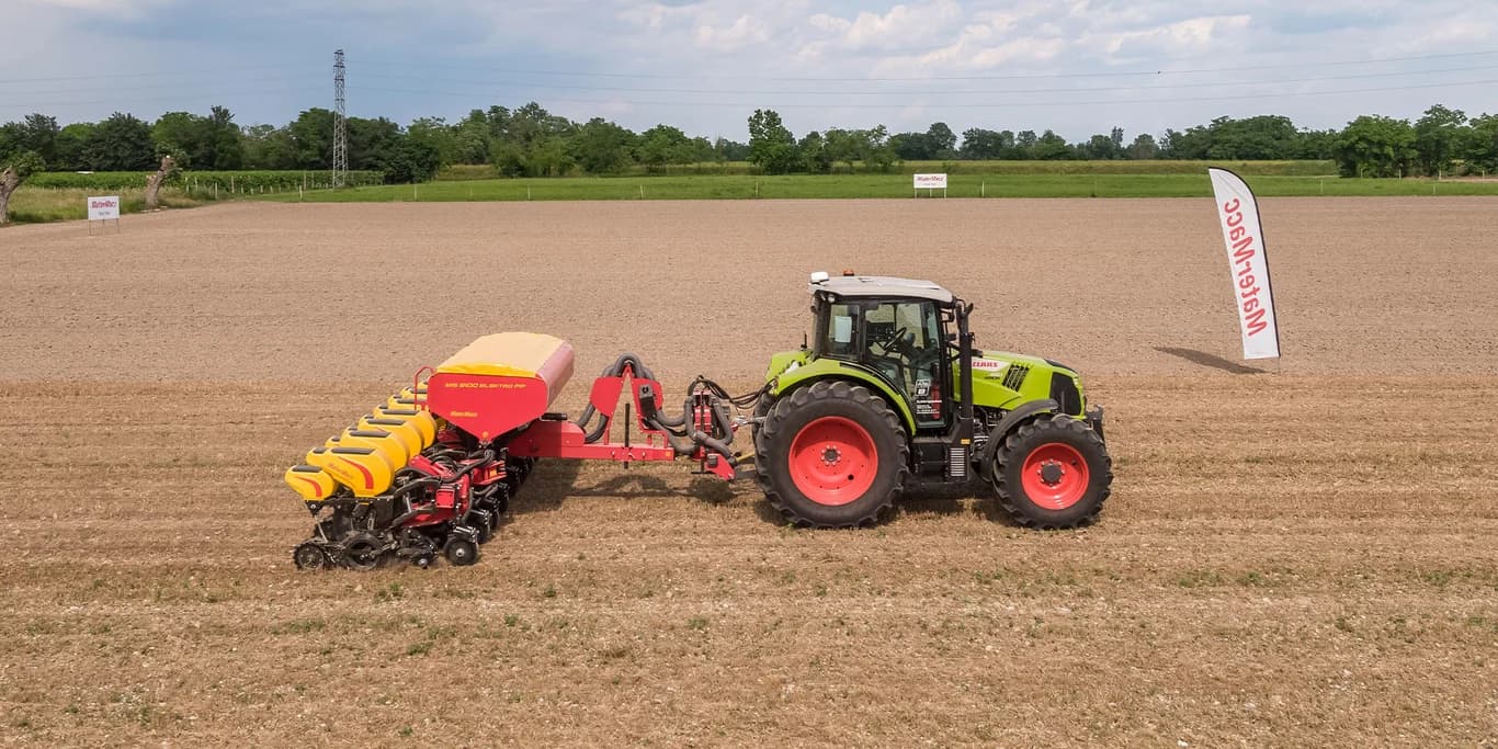 Precision planter MaterMacc MS 9100 — MaterMacc