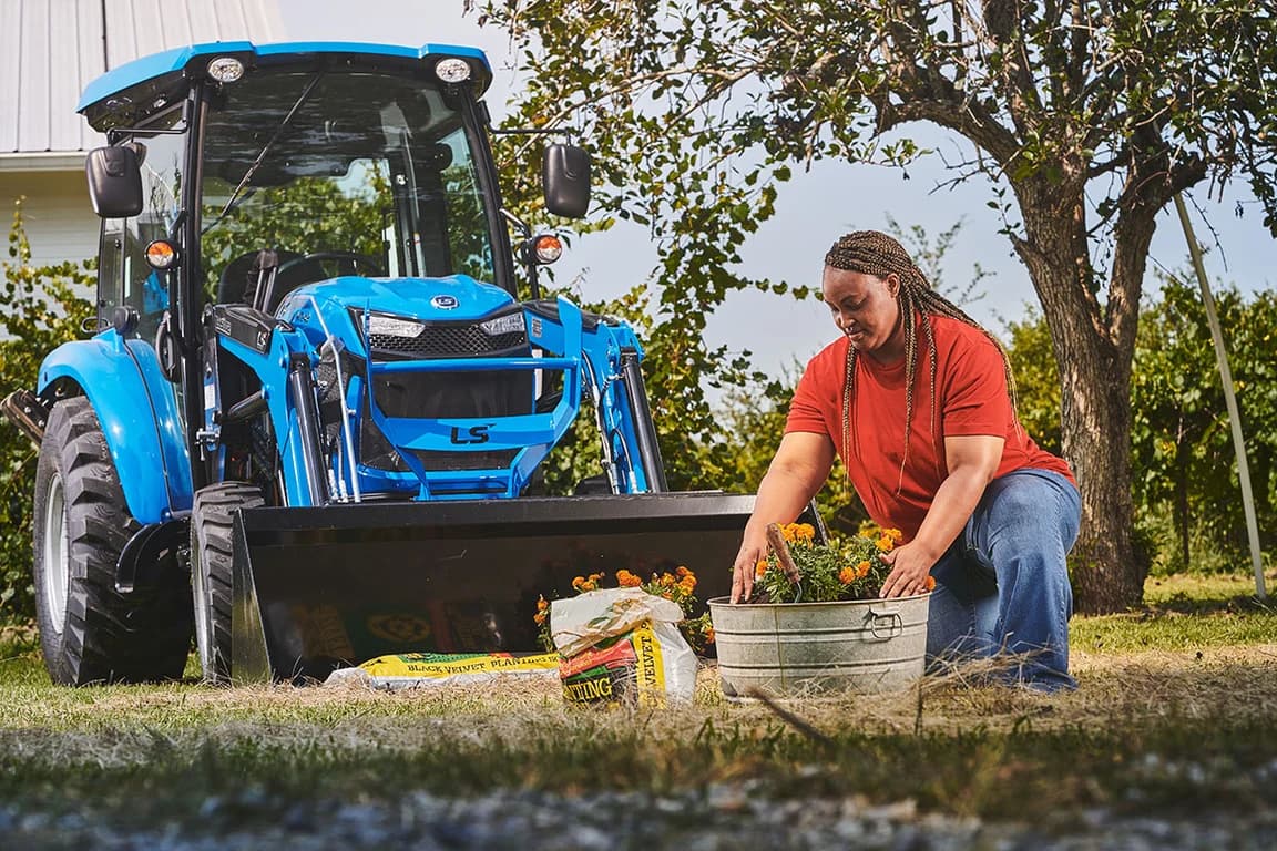 Compact tractor LS Tractor MT232HEC — LS Tractor