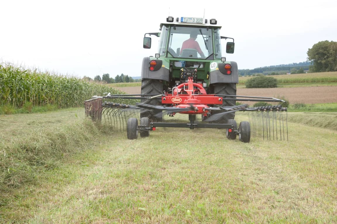 Rake Vicon ANDEX 323 — Vicon
