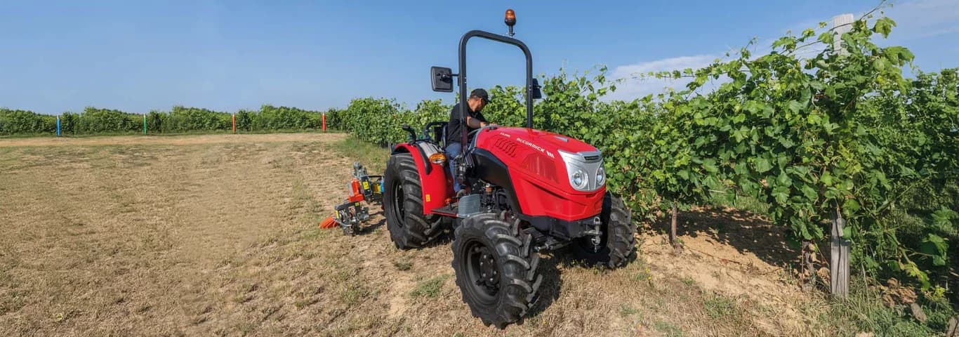 Compact tractor McCormick X2.055 GE — McCormick