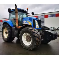 Трактор New Holland T8040