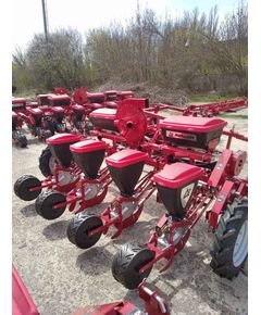 Сеялк точного высева УПС 4