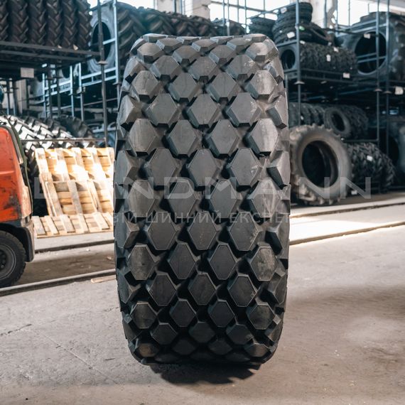 TVS Шина 28L-26 (750L65-26) 173A8 16PR TM18 N.D.TRACTOR R-3 TL, изображение 2